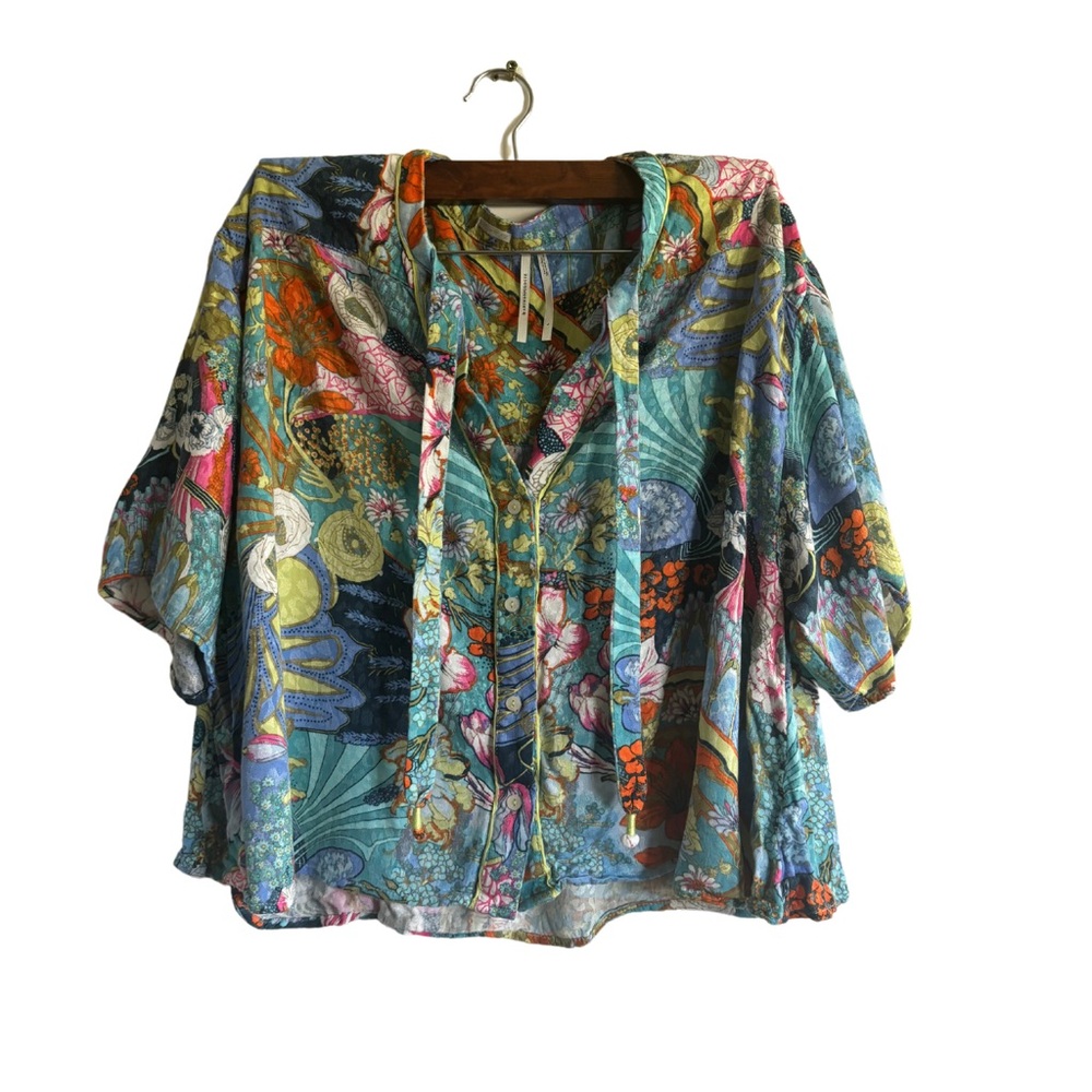 Anthropology floral button up crop top size L